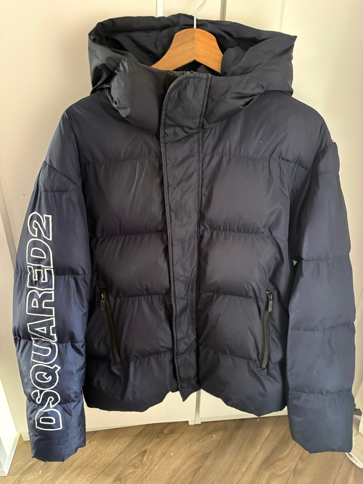 Dsquared2 Puffer Jacket - Donkerblauw met logo, Ophalen of Verzenden, Gebruikt, Jongen, Jas