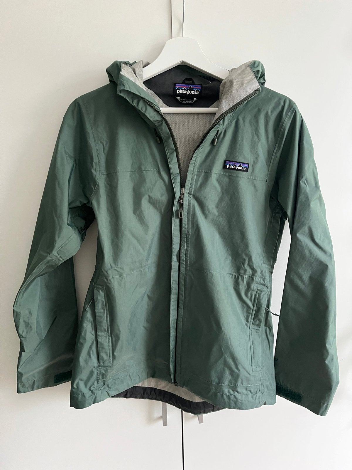 Patagonia Torrentshell regenjas XS dames groen, Ophalen of Verzenden, Gedragen, Maat 34 (XS) of kleiner, Groen