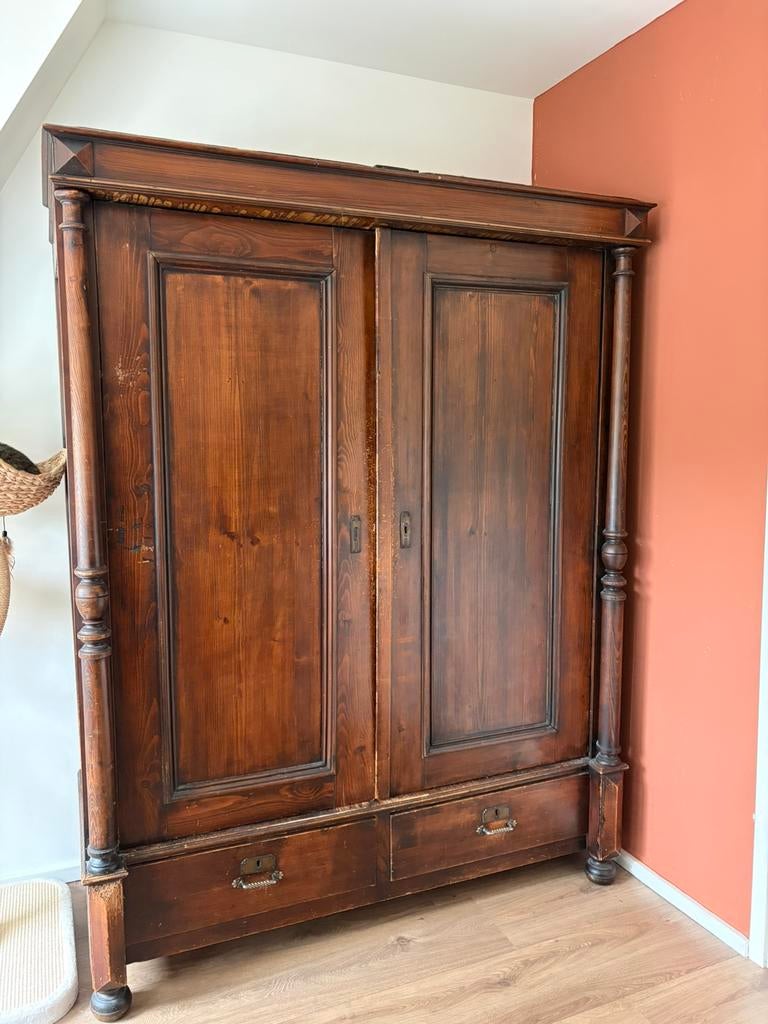 Houten kast, Antiek en Kunst, Antiek | Meubels | Kasten, Ophalen