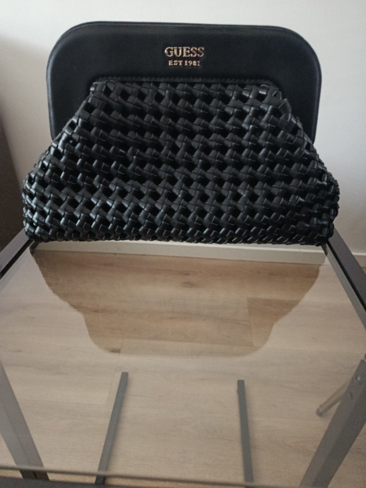 dames Guess tas, Ophalen of Verzenden, Zo goed als nieuw, Zwart, Schoudertasje