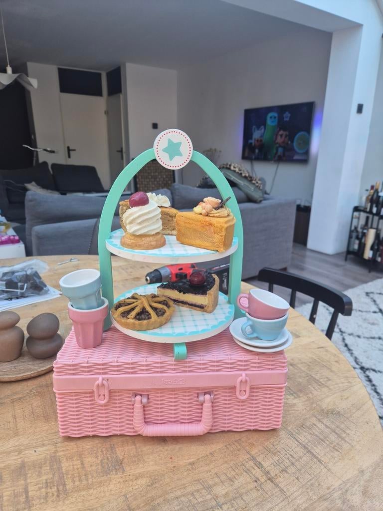 Kinder bakkerij speelgoed met gebakjes en theeservies, Ophalen of Verzenden