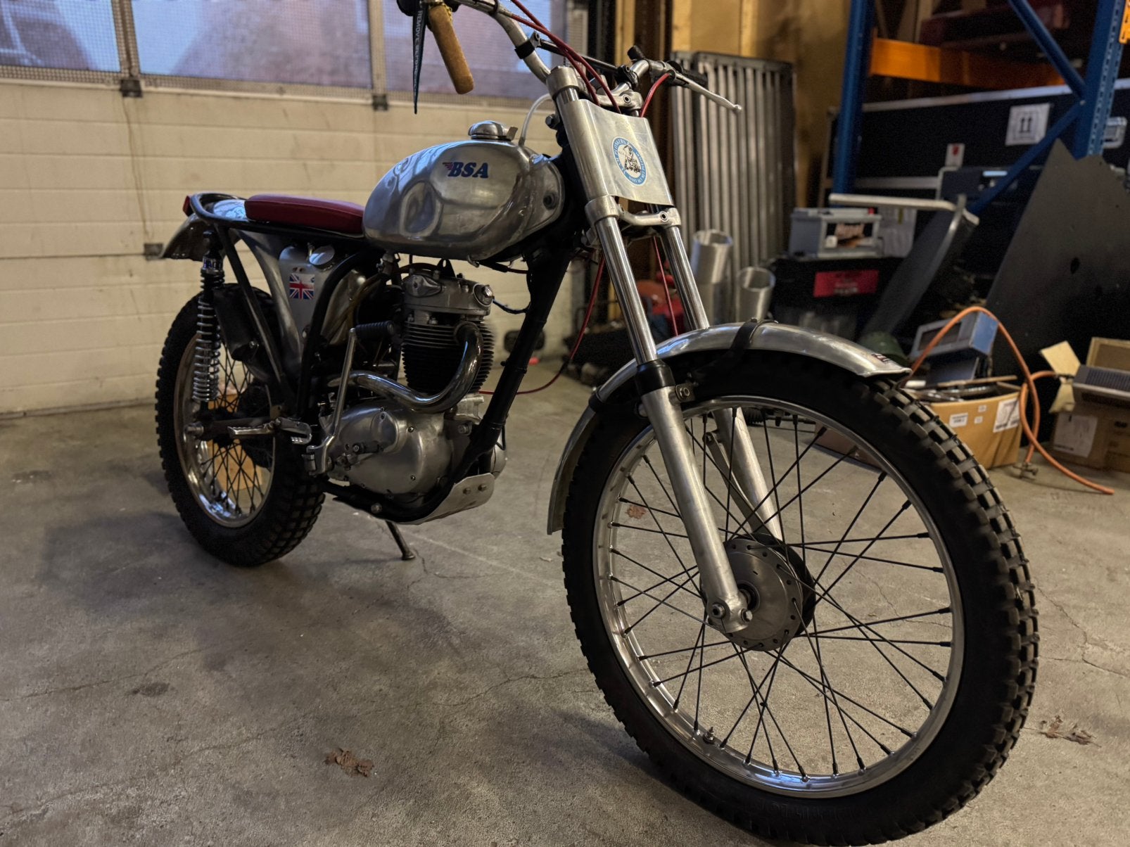 BSA B40 trial motor uit 1968. Goede staat., Zo goed als nieuw, 4 versnellingen, 350 cc, Ophalen