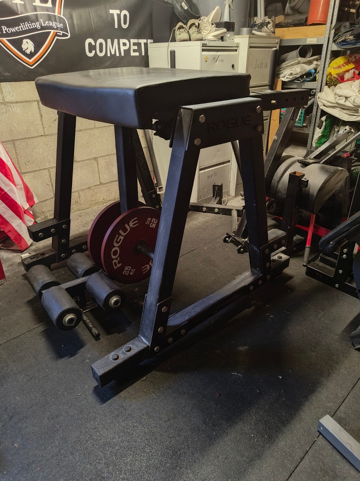Rogue Z Reverse Hyper met Roller en Spud Inc band, Sport en Fitness, Ophalen, Benen, Krachtstation, Zo goed als nieuw