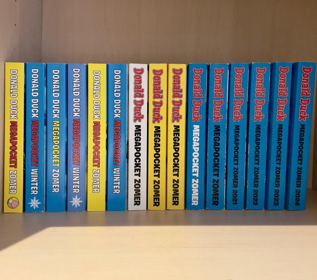 Prachtige set van 15 Donald Duck Mega pockets (zomer/winter), Meerdere stripboeken, Ophalen of Verzenden, Zo goed als nieuw, Donald Duck / Disney