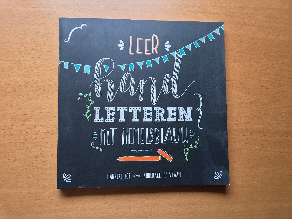 Leer handletteren met hemelsblauw, Ophalen of Verzenden, Zo goed als nieuw, Overige onderwerpen