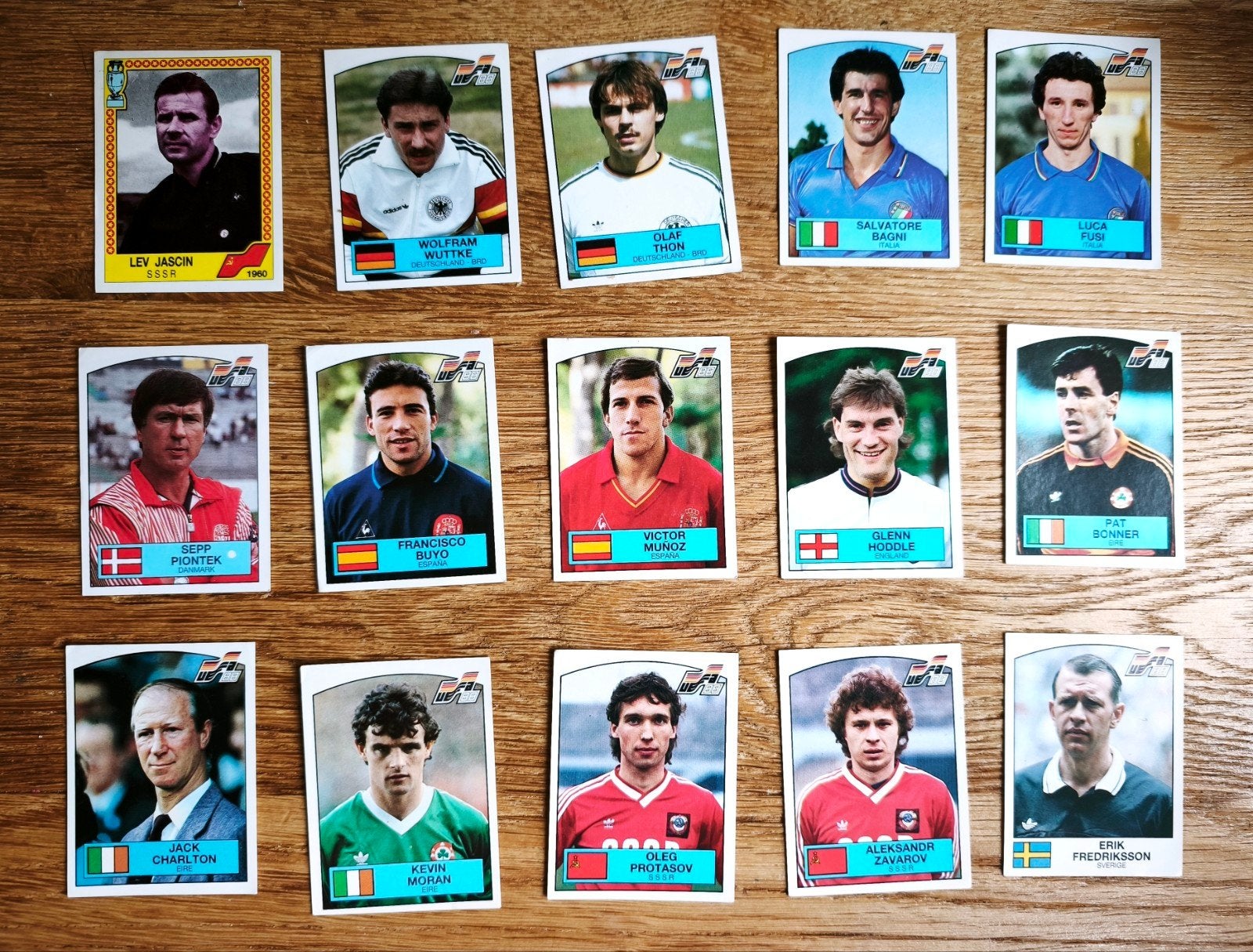 Panini Euro 88 - 15 Voetbalplaatjes en Stickers, Verzamelen, Sportartikelen en Voetbal, Ophalen of Verzenden, Buitenlandse clubs