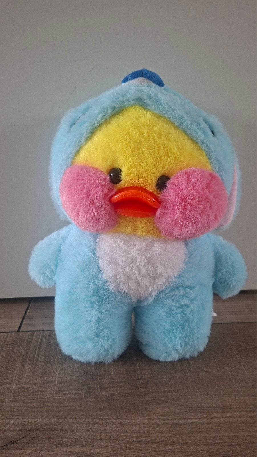 Schattige LaLafanfan Eend Knuffel in Stitch Pakje, Kinderen en Baby's, Speelgoed | Knuffels en Pluche, Overige merken, Disney