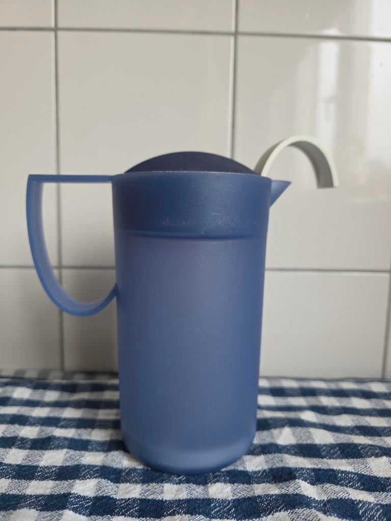 Tupperware melkopschuimer blauw, Ophalen of Verzenden, Gebruikt, Blauw, Beker of Kan