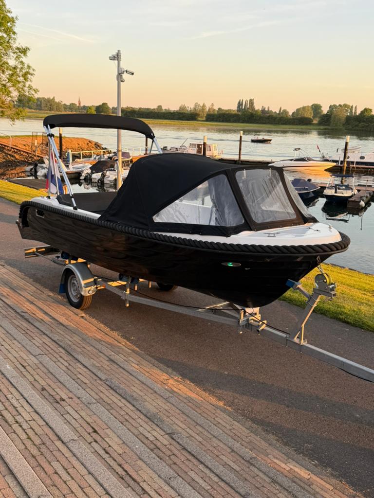 Tender de luxe 530 suzuzi 15 pk bwj 023 full opties!, Watersport en Boten, Sloepen, Ophalen, Zo goed als nieuw, Tender, Elektrische start