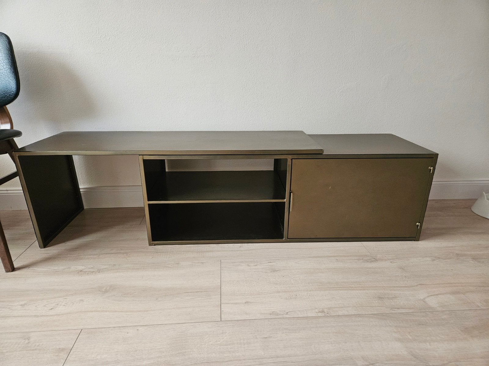 Metalen TV-meubel / Dressoir - 157x41x40 cm, Ophalen, Gebruikt, 150 tot 200 cm, Minder dan 100 cm