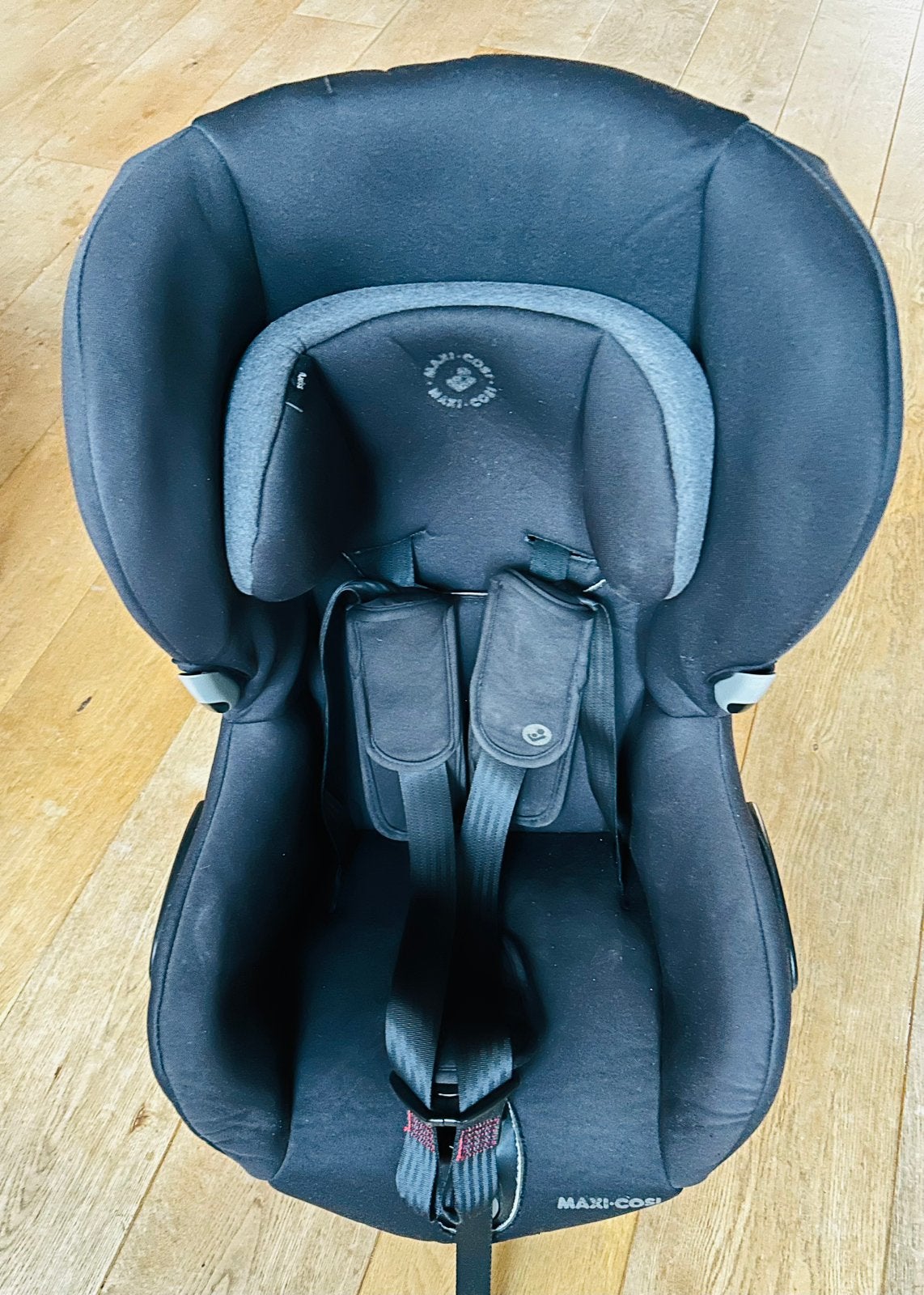 Maxi cosi Axiss 360(9-18 kg), Kinderen en Baby's, Autostoeltjes, 9 t/m 18 kg, Ophalen of Verzenden, Zo goed als nieuw, Isofix