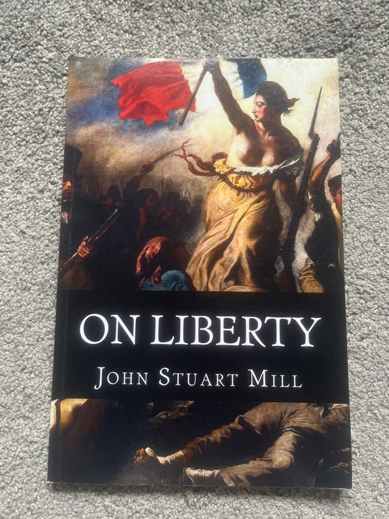 On Liberty - John Stuart Mill (Politieke Filosofie), Ophalen, Zo goed als nieuw, Politiek en Staatkunde, Wereld