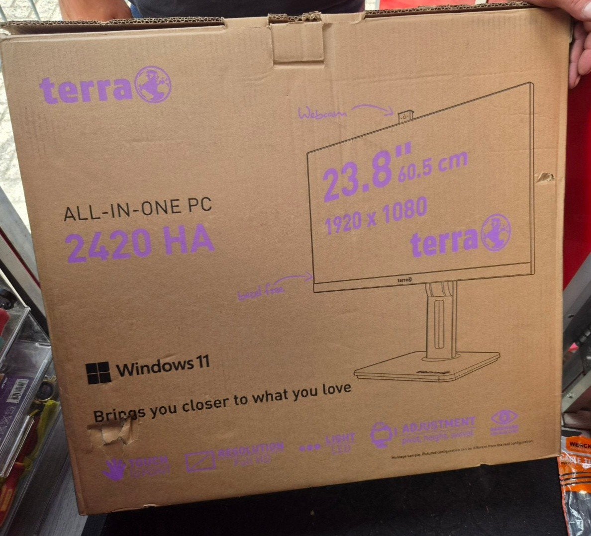 Terra All-in-One PC 2420 HA - Nieuw met Windows 11, Computers en Software, Ophalen, Zo goed als nieuw