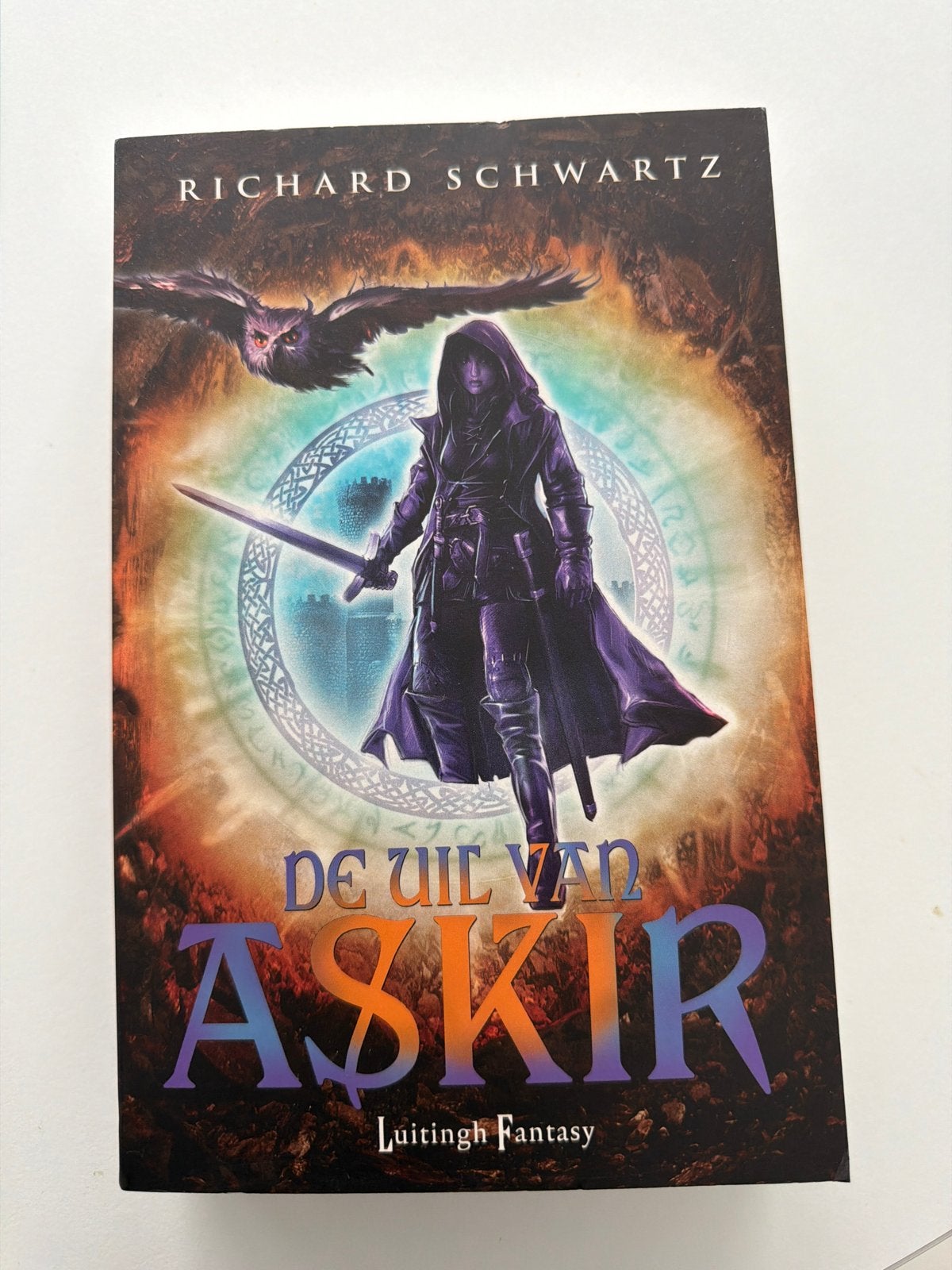 De Uil van Askir - Richard Schwartz (Fantasy Boek), Boeken, Ophalen of Verzenden, Nieuw