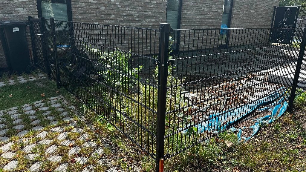 Dubbelstaafsmat Hekwerk van THO, Ophalen, Met poort, Dubbelstaafmat hekwerk, Zo goed als nieuw