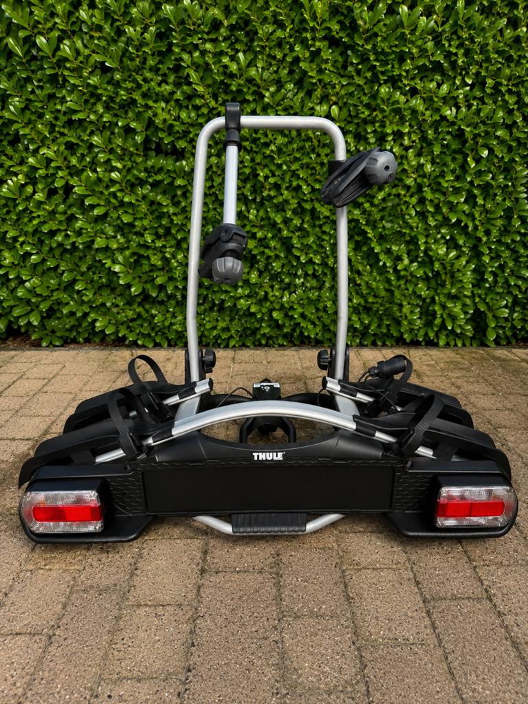 Thule EuroWay G2 921 fietsendrager, Ophalen, Zo goed als nieuw, 2 fietsen, Trekhaakdrager