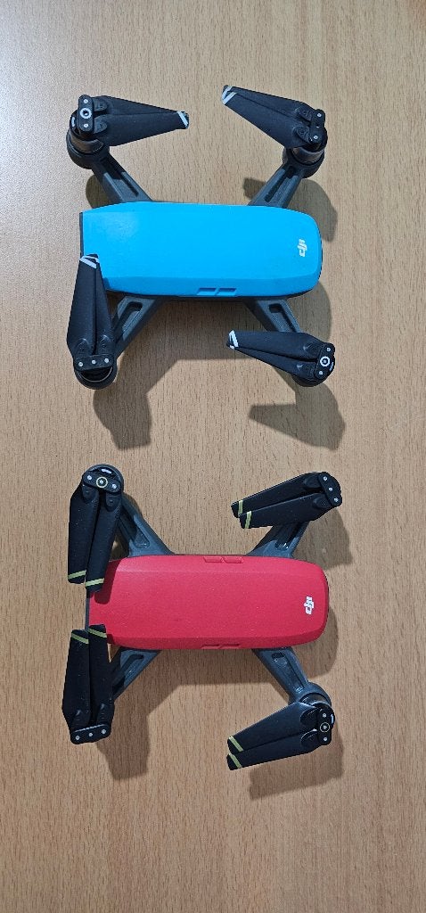 DJI Spark Blauw en Wit, 250 tot 900 gram, Cameradrone, Zo goed als nieuw, DJI