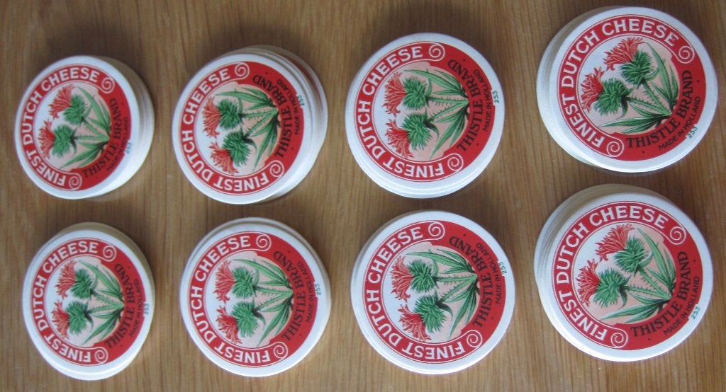 400 kleine etiketten van finest Dutch cheese met distel, Ophalen of Verzenden, Nieuw, Merk