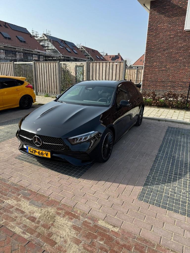 Mercedes-Benz A250e AMG Line 2024, Auto's, Plug-in hybride, 1600 kg, Geïmporteerd, 1332 cc