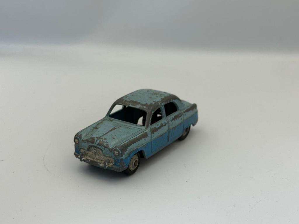 Dinky Toys Ford Zephyr, Hobby en Vrije tijd, Modelauto's | 1:43, Ophalen of Verzenden, Zo goed als nieuw, Auto, Dinky Toys