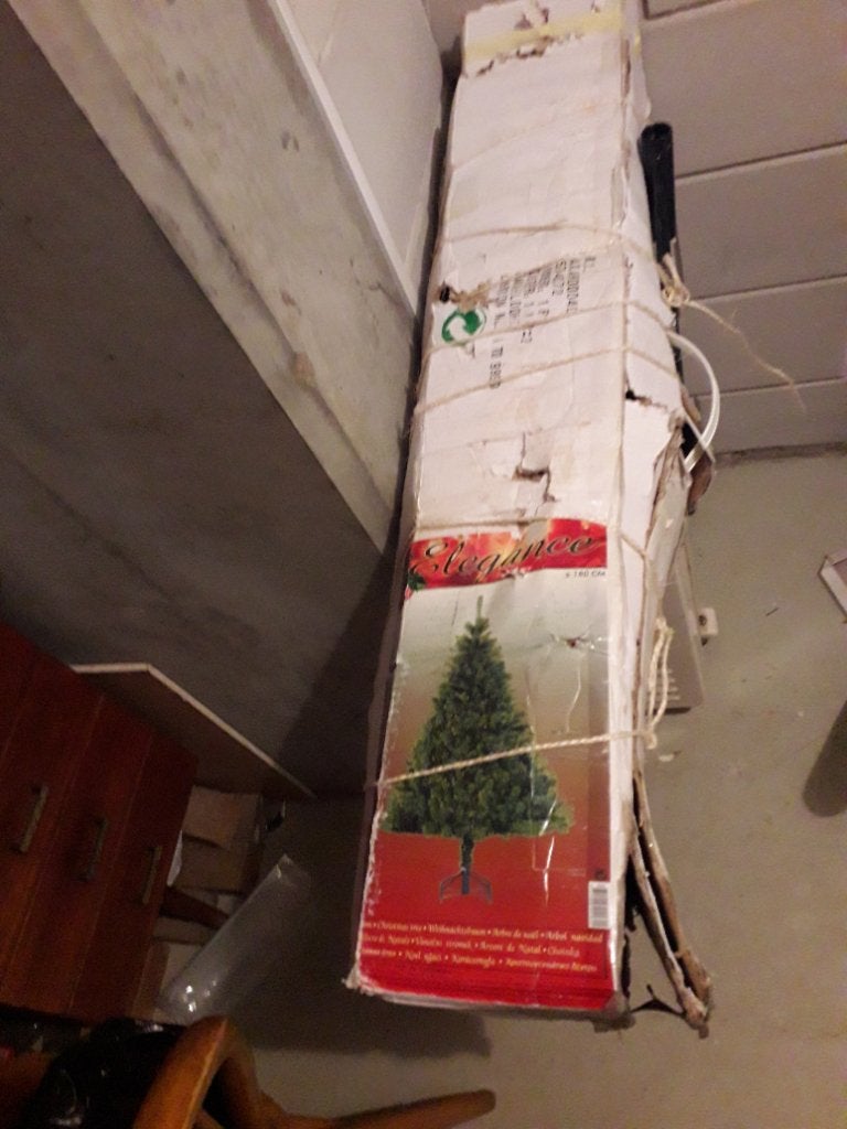 Kunstkerstboom, Ophalen, Gebruikt