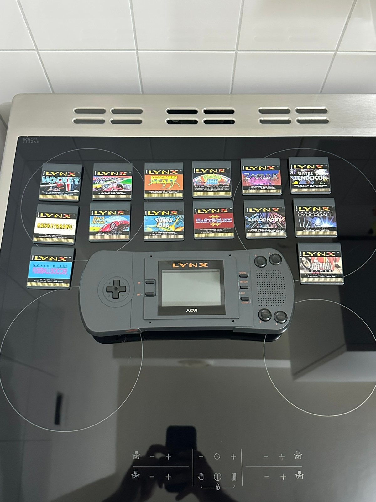 ATARI LYNX hand Console met 14 spellen vintage, Ophalen, Met games, Zo goed als nieuw, Met 1 controller