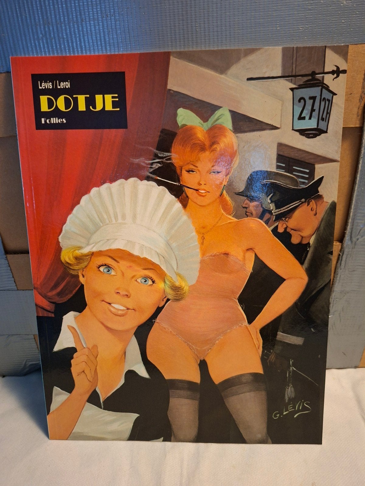 Dotje Follies - Lévis / Leroi - Stripboek, Boeken, Verzenden, Zo goed als nieuw