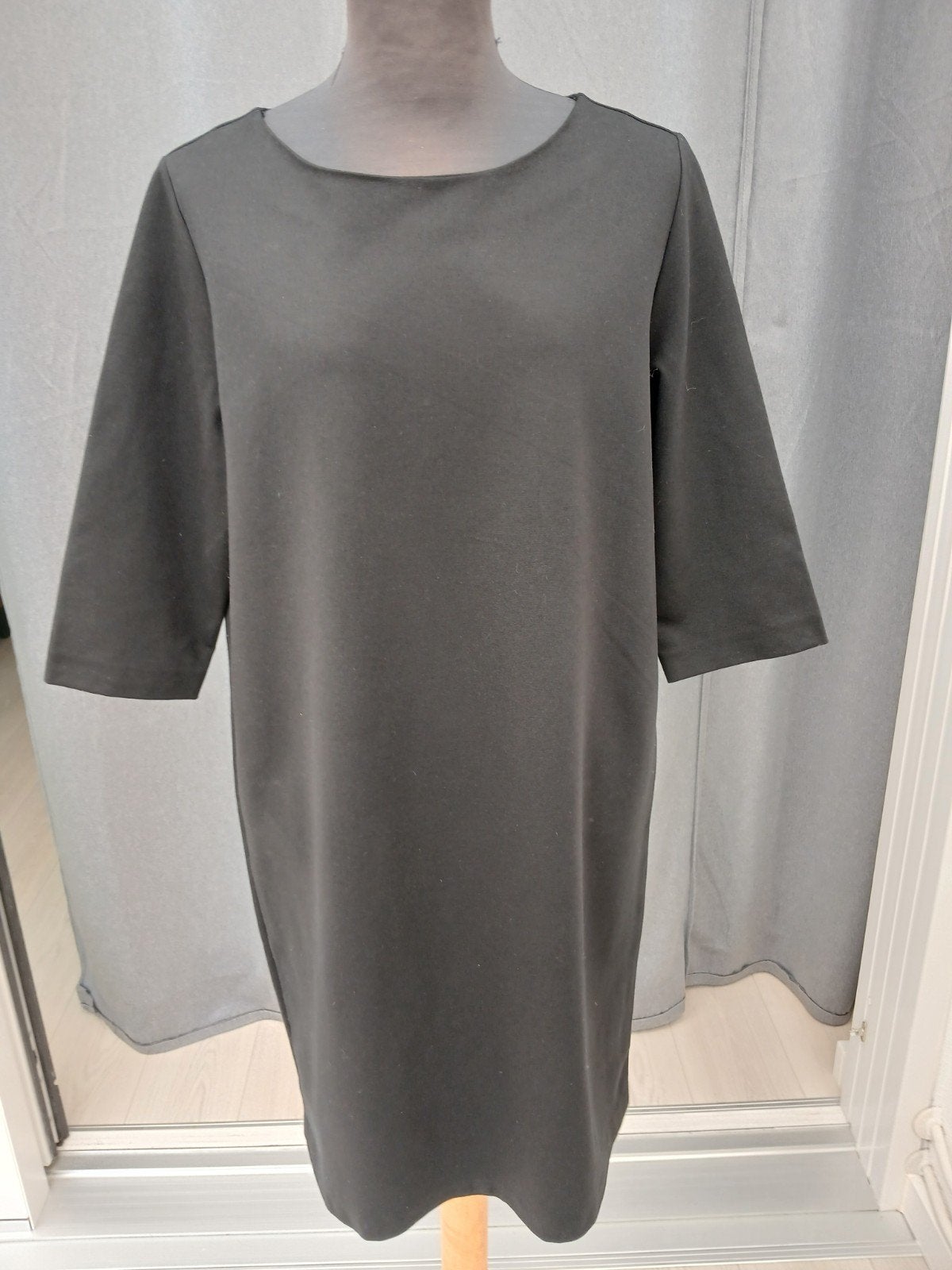 S. Oliver Nieuwe Zwarte Jurk Maat 44, Kleding | Dames, Zwart, Maat 42/44 (L), Ophalen of Verzenden, Nieuw