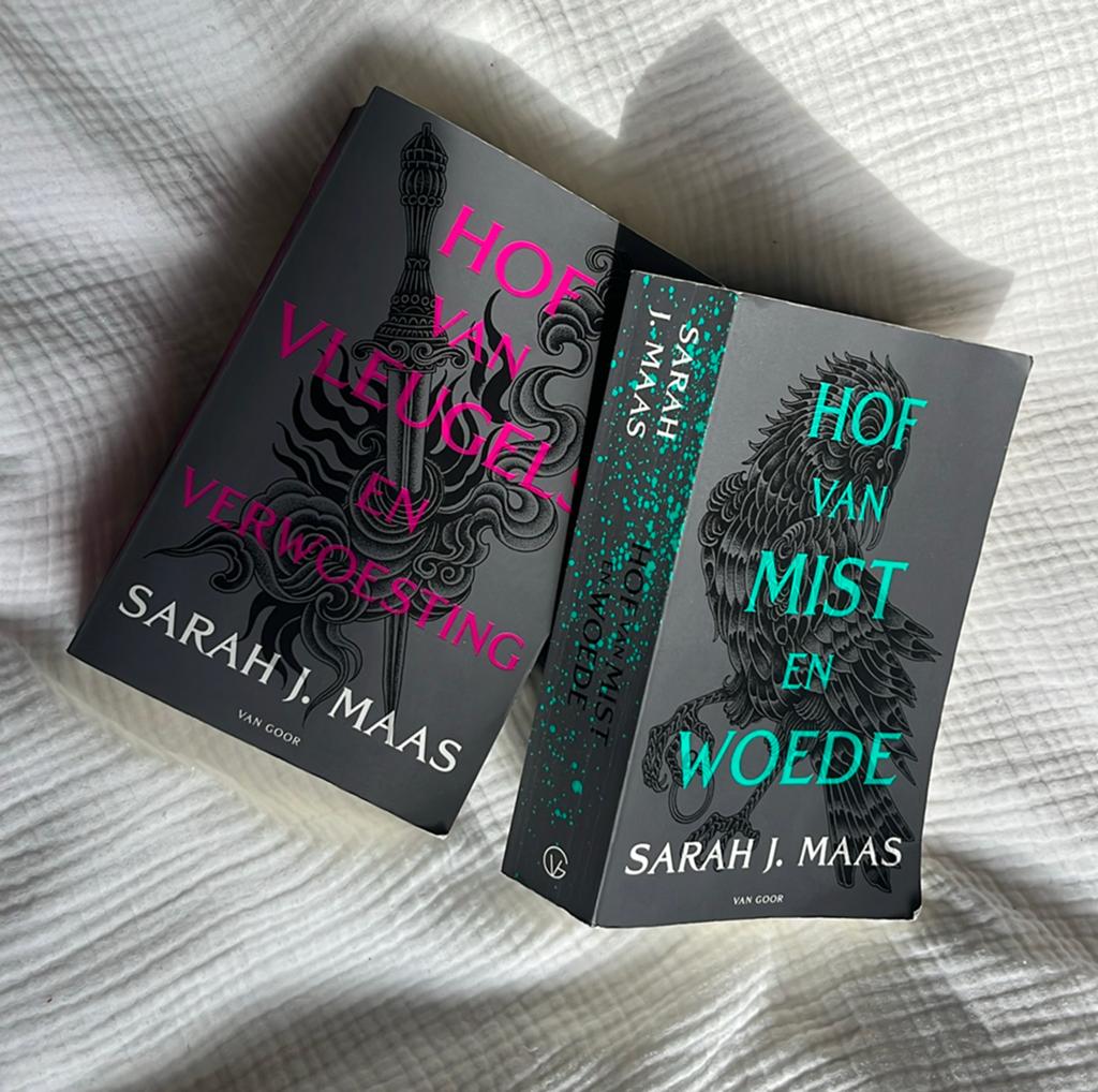 Hof van Mist en Woede & Hof van Vleugels en Verwoesting, Boeken, Ophalen of Verzenden, Zo goed als nieuw, Sarah J. Maas