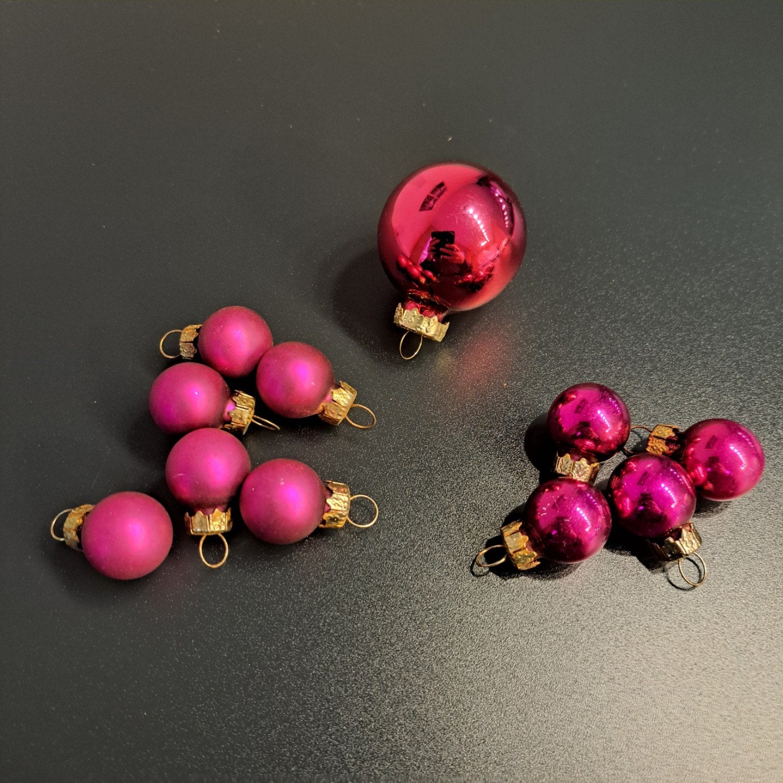 Kerstballen roze, glanzend en mat., Diversen, Ophalen of Verzenden, Zo goed als nieuw
