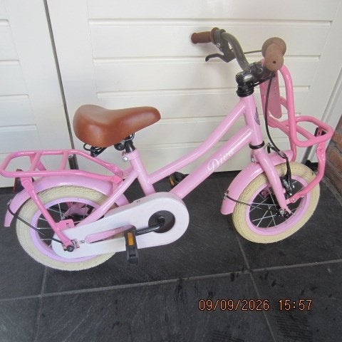 TE KOOP MOOI KINDERFIETS WIELMAAT 12 INCH, Fietsen en Brommers, Ophalen, Zo goed als nieuw, Terugtraprem, Minder dan 16 inch