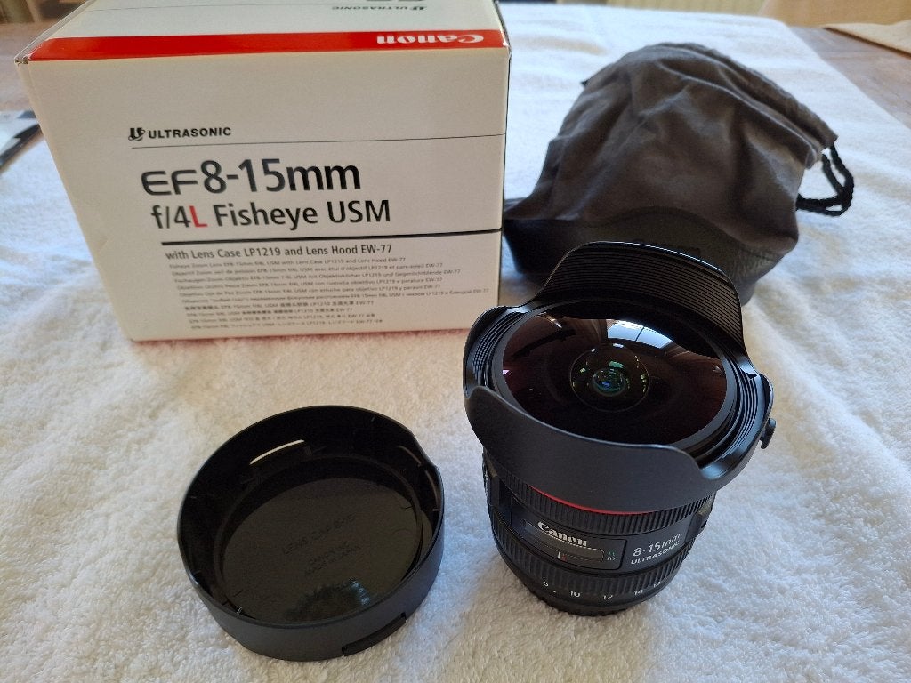 Canon EF 8-15mm f/4 L USM Fisheye in nieuwstaat, Audio, Tv en Foto, Canon, Beschermhoes/tas, Fisheye-lens, Ophalen of Verzenden