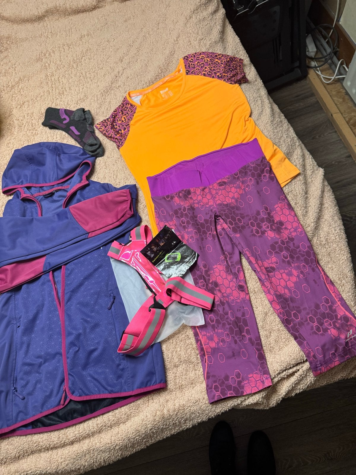 Crivit Sports sportset met reflectieve LED schouderband, Ophalen of Verzenden, Zo goed als nieuw, Maat 36 (S), Hardlopen of Fietsen