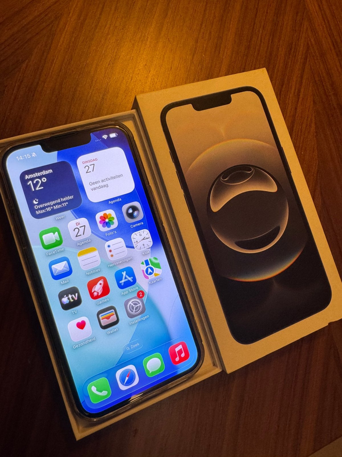 Nieuwstaat iPhone 16e 128GB Zwart Batter 100% bon + garantie, Telecommunicatie, Zwart, Ophalen of Verzenden, Zo goed als nieuw