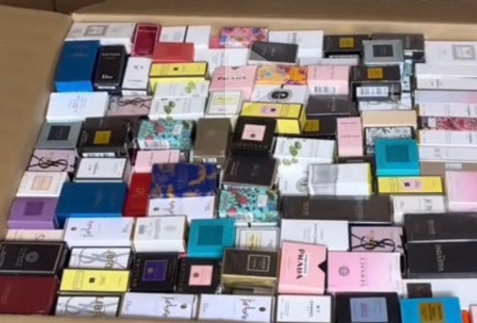 300 Stuks Parfum Miniaturen  partij !, Ophalen of Verzenden, Nieuw