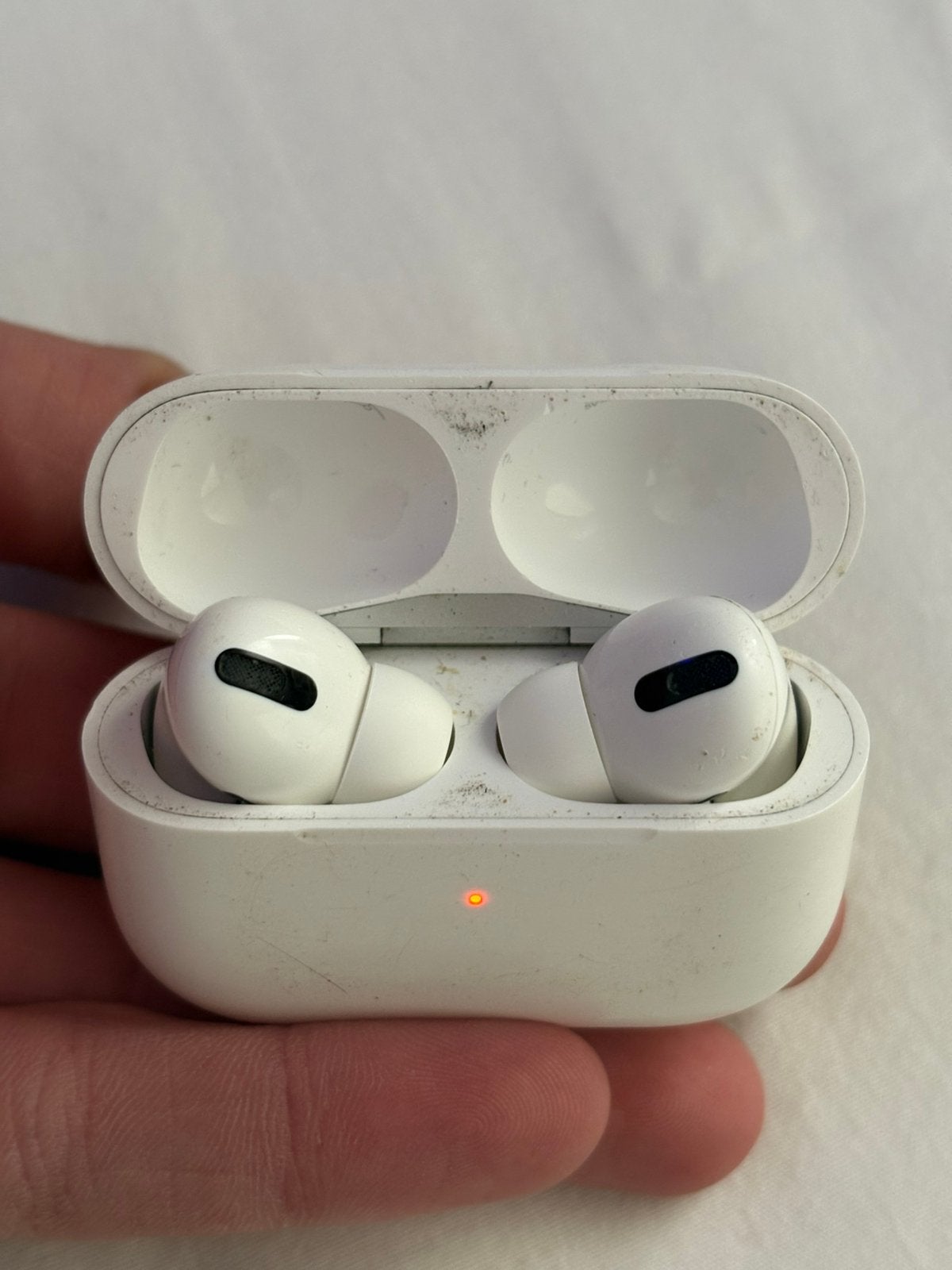 Airpods pro 1e generatie, Telecommunicatie, Mobiele telefoons | Oordopjes, Ophalen of Verzenden, Zo goed als nieuw