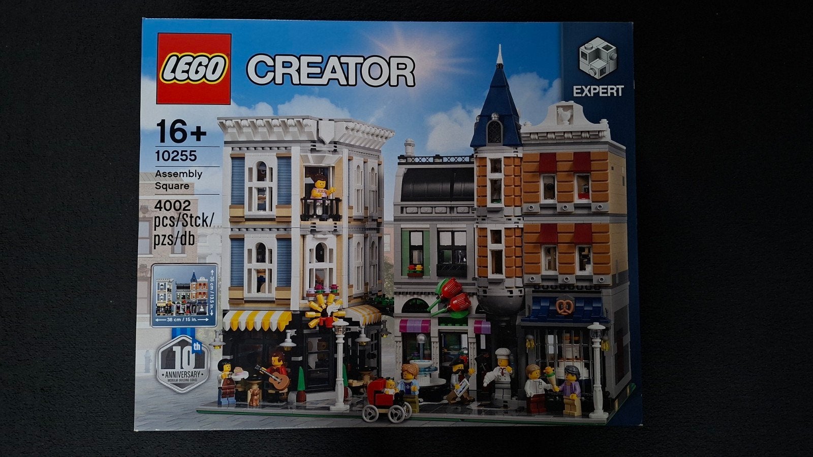 LEGO Creator Expert Assembly Square 10255, Kinderen en Baby's, Speelgoed | Duplo en Lego, Lego, Nieuw, Ophalen of Verzenden, Ongeopend/sealed