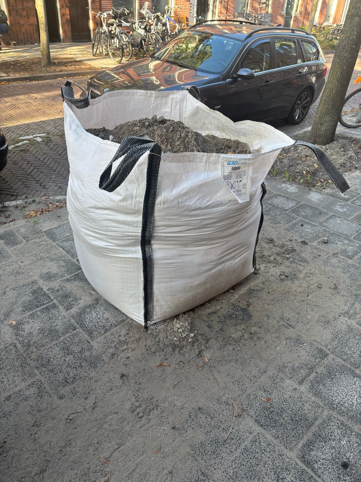 Gratis 1m3 geelzand in big bag, Ophalen, Gebruikt, Ophoogzand