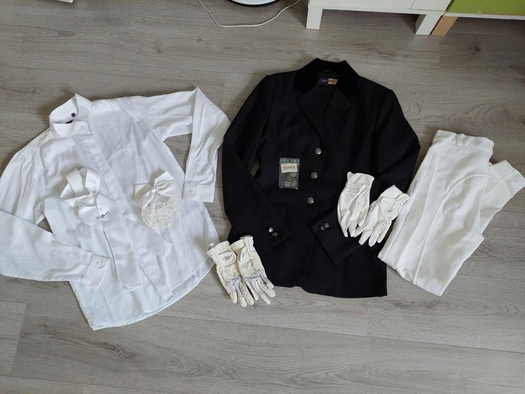 Complete wedstrijd set maat 36/38, ook los te koop, Ophalen of Verzenden, Zo goed als nieuw, Bovenkleding, Kinderen