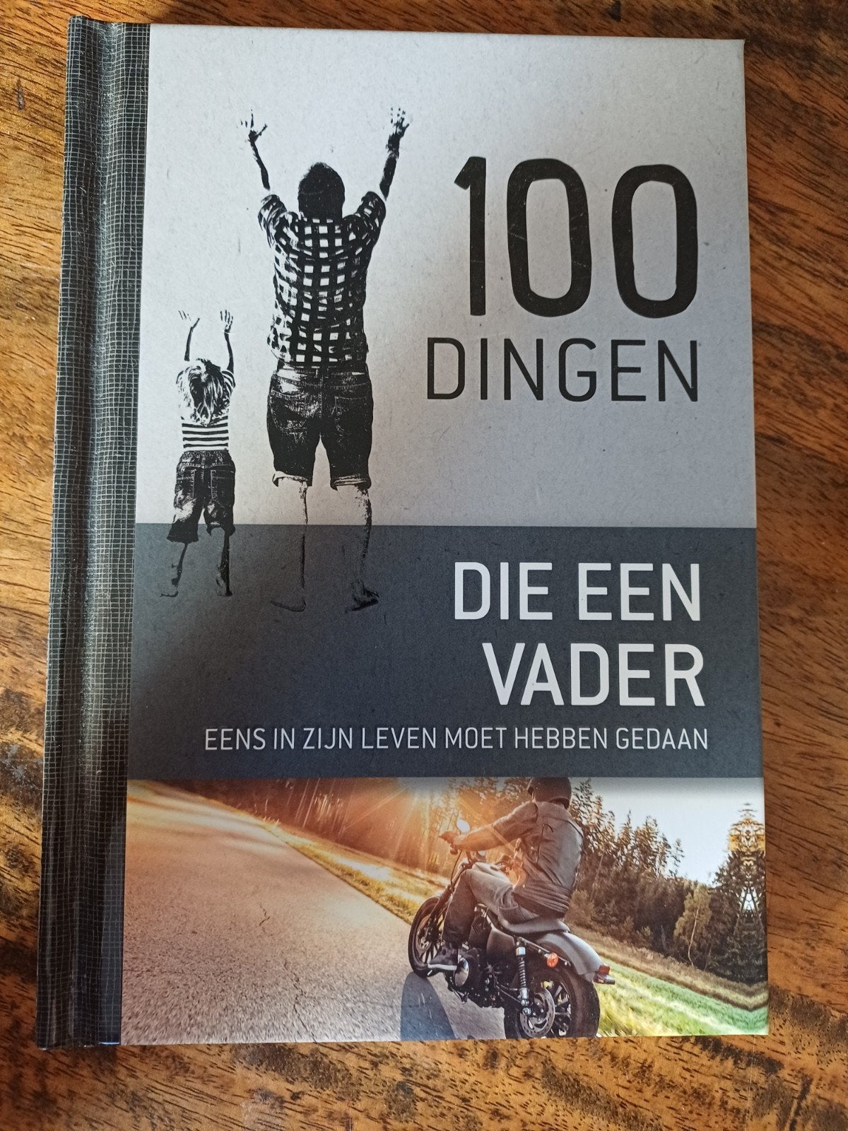 100 Dingen Die Een Vader Eens In z'n Leven Moet Hebben Gedaa, Ophalen of Verzenden, Zo goed als nieuw, Opvoeding tot 6 jaar, Onbekend