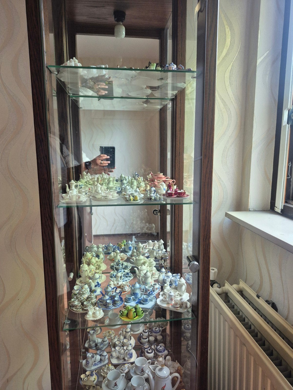Kleine serviesjes op te halen in beverwaard., Huis en Inrichting, Ophalen of Verzenden, 25 tot 50 cm, 50 tot 100 cm, Minder dan 100 cm