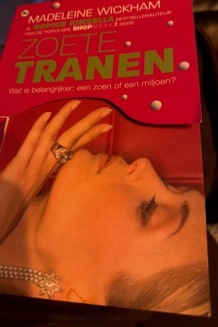 Madeleine Wickham - Zoete tranen, Ophalen of Verzenden, Zo goed als nieuw, Madeleine Wickham