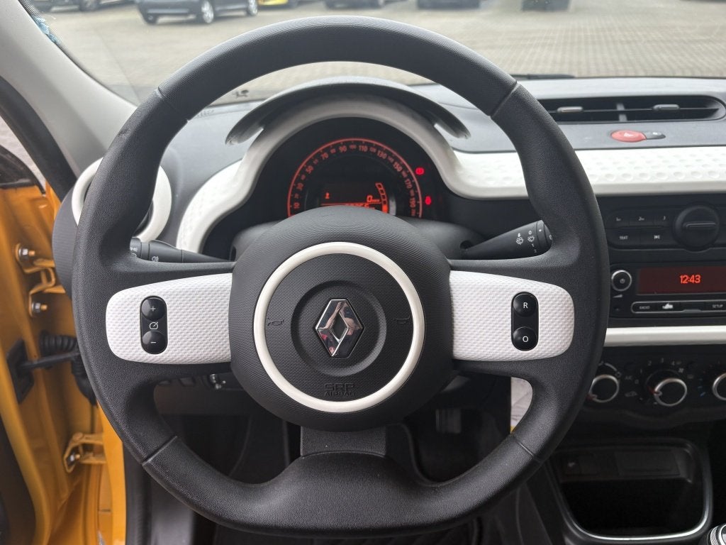 Renault Twingo 1.0 SCe Collection OPEN DAK | BLUETOOTH |AIRC, Auto's, Twingo, 4 stoelen, 23 km/l, Geel