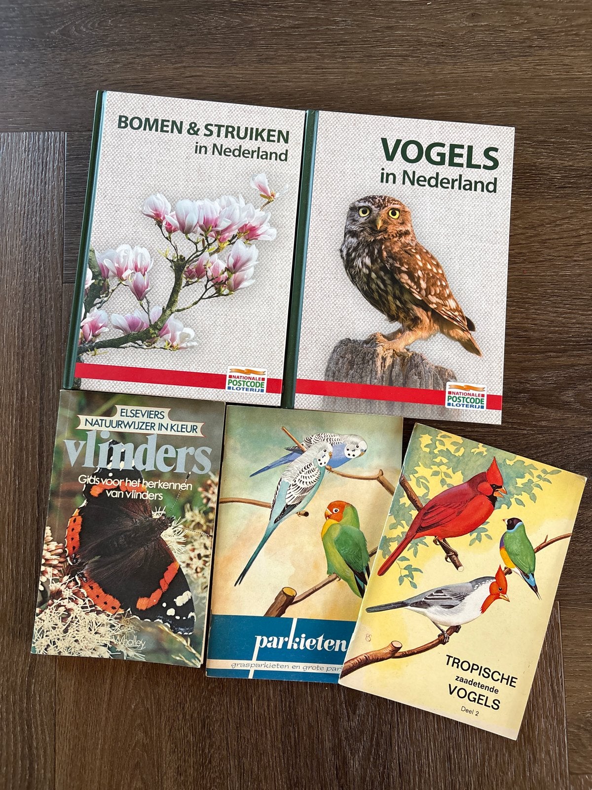 Natuurboeken: Vogels, Bomen, Vlinders en Parkieten, Ophalen of Verzenden, Zo goed als nieuw, Natuur algemeen