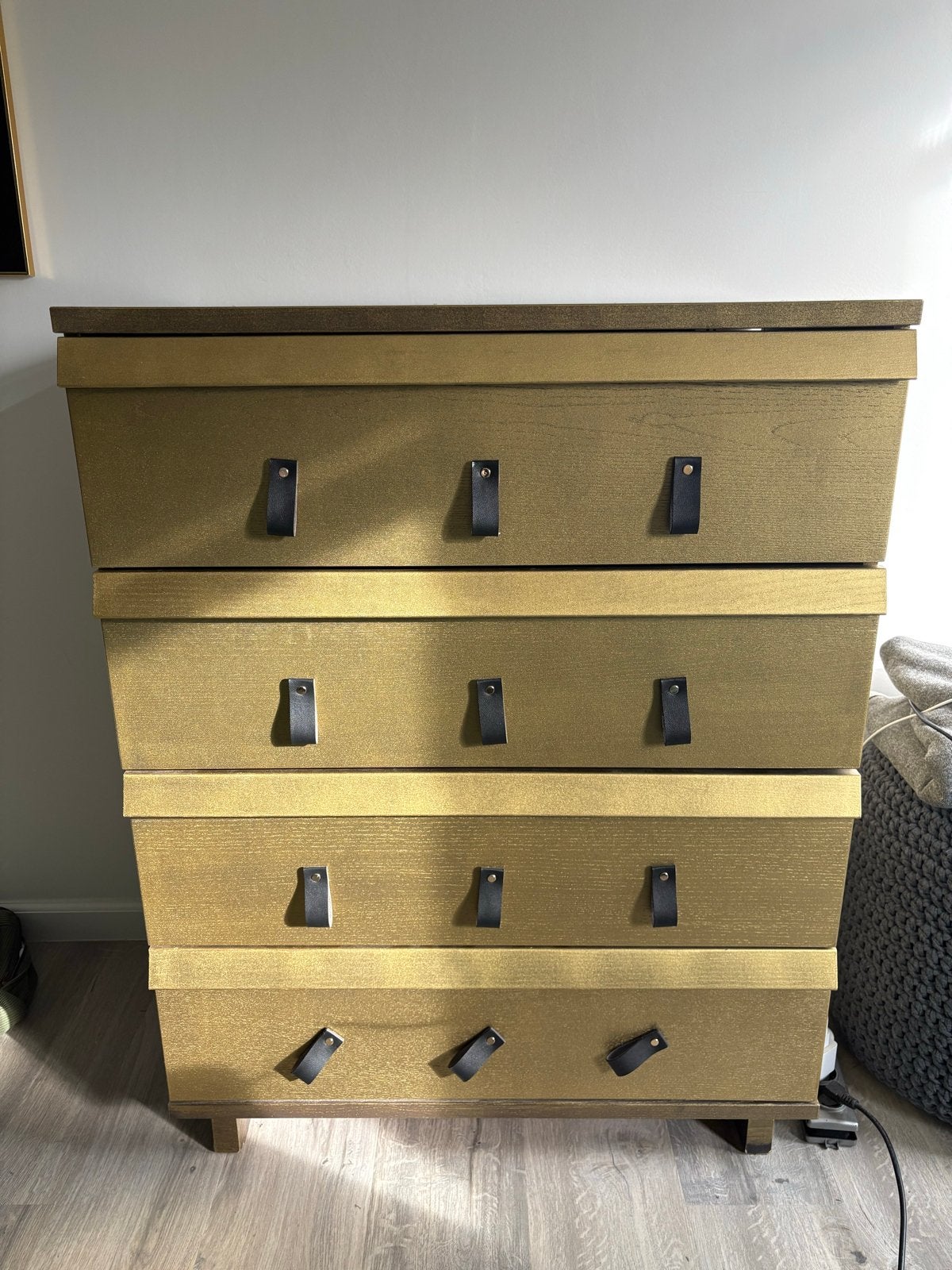 IKEA Malm kastje met 4 lades - Goudkleurig, Ophalen, Gebruikt, 100 tot 150 cm, 50 tot 100 cm