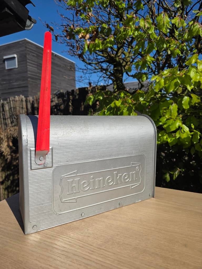 Heineken Retro Amerikaanse brievenbus metaal, Tuin en Terras, Brievenbussen, Gebruikt, IJzer, Ophalen of Verzenden