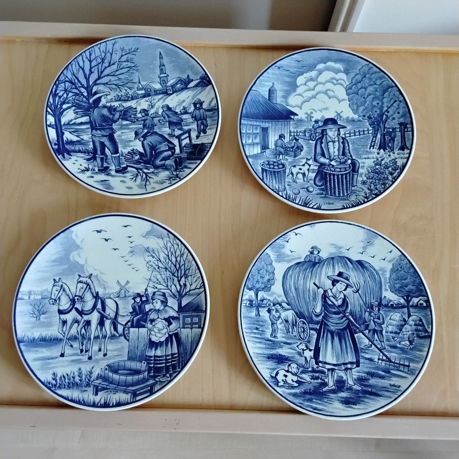 Set van 4 Royal Delfts Blauw wandborden 4 Jaargetijden, Ophalen of Verzenden