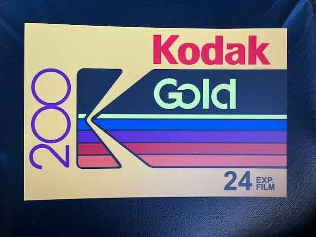 Kodak Gold reclamebord   (BV voor lichtbak) 23 cm, Ophalen of Verzenden, Zo goed als nieuw, Lichtbak of (neon) lamp