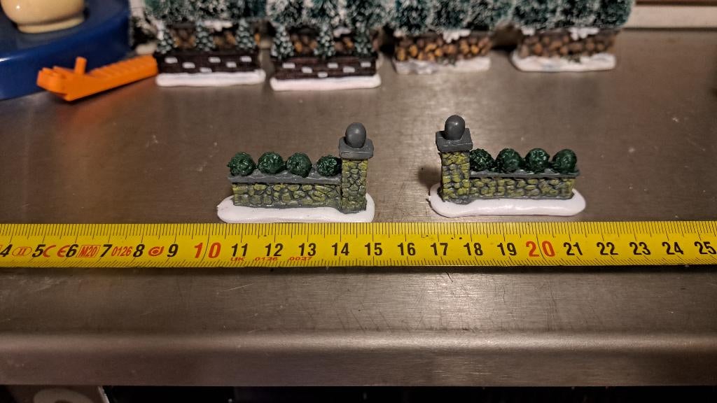 2 x muurtje voor kerstdorp (Z262-19), Ophalen of Verzenden, Zo goed als nieuw