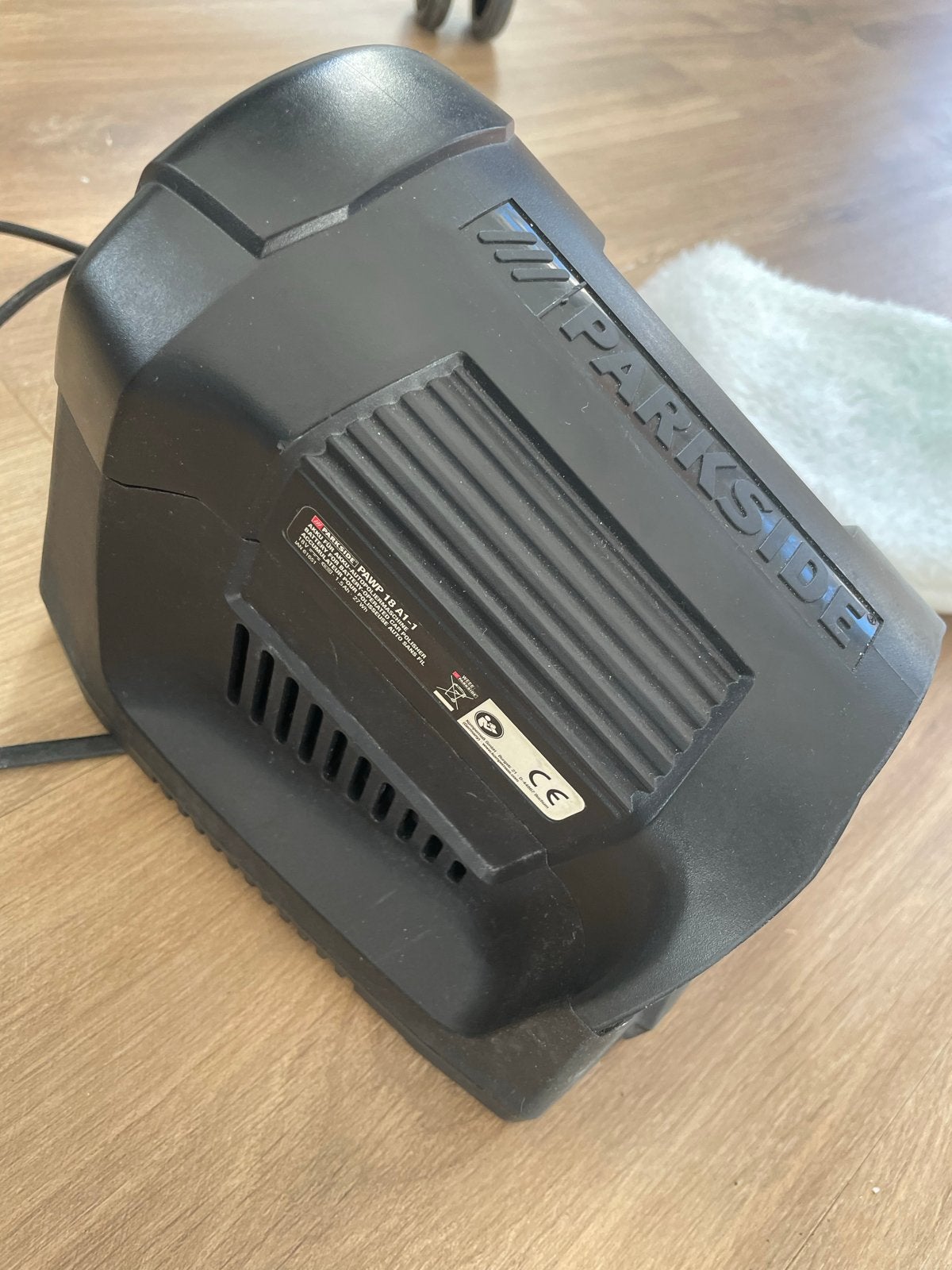 Parkside Accu-Autopolijstmachine PAWP 18 A1 met lader, Ophalen, Gebruikt